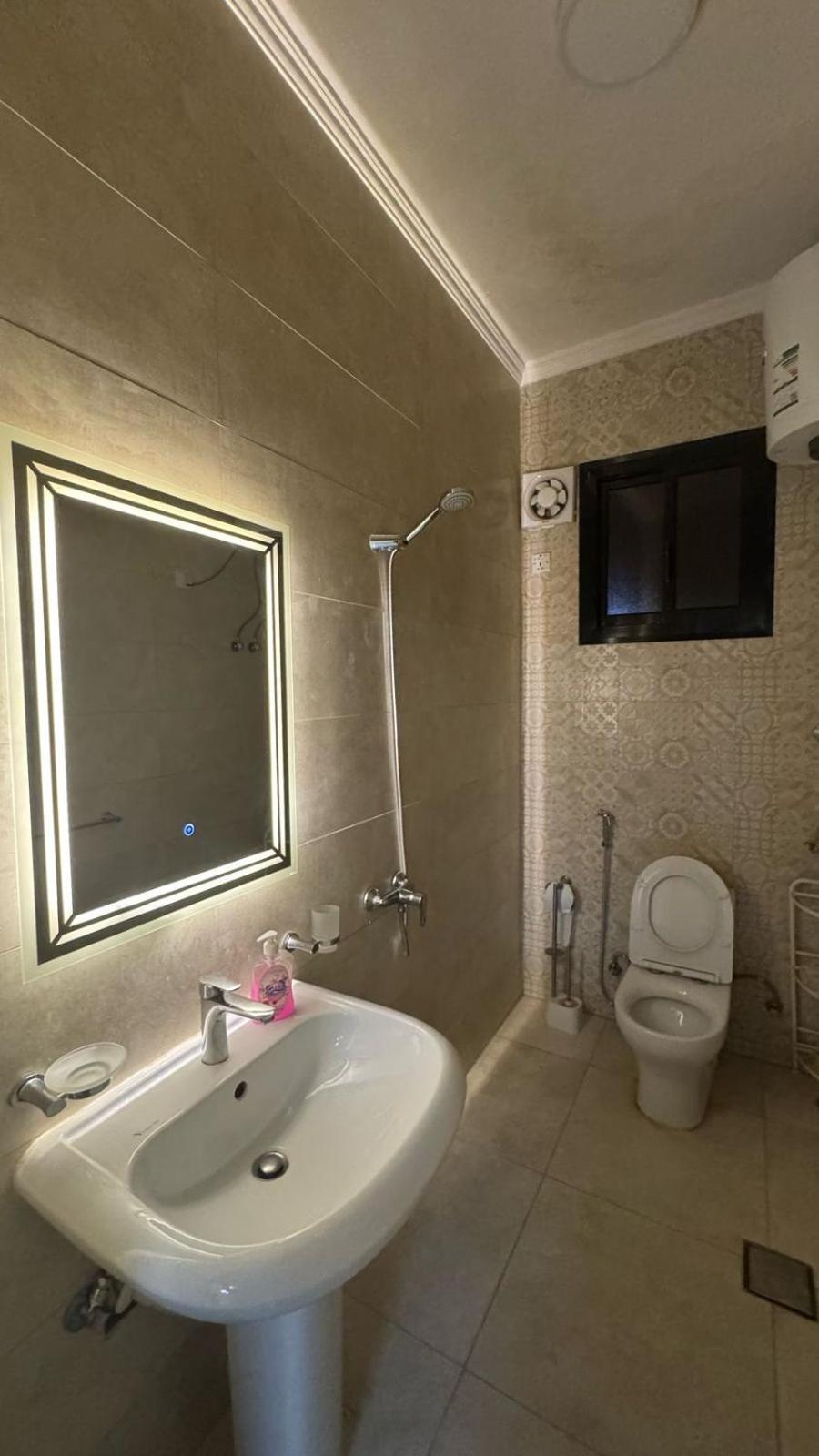 غرفة شذا طيبة المخدومة Shaza Taibah Luxury अपार्टमेंट